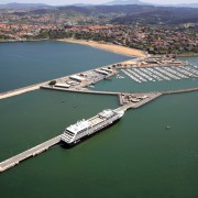 El Puerto de Bilbao promociona Euskadi en la feria de cruceros más importante del mundo