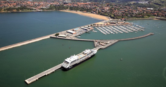 El Puerto de Bilbao promociona Euskadi en la feria de cruceros más importante del mundo