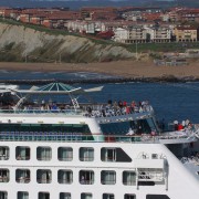 Port of Bilbao to receive between 10,000 and 12,000 tourists from eight vessels in just two days