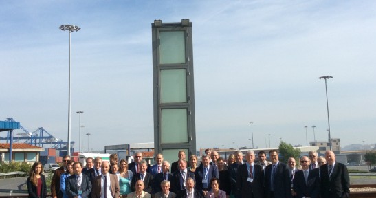 Una delegación empresarial de Flandes visita el puerto de Bilbao