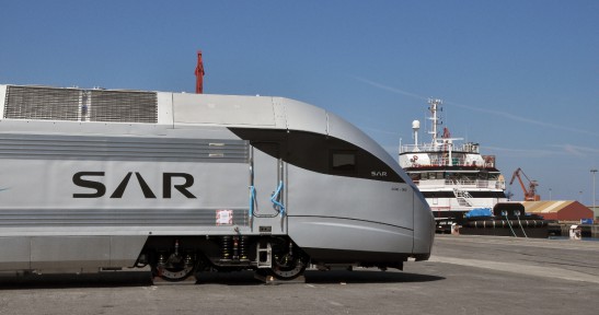 CAF exports six trains to Saudi Arabia from the Port of Bilbao