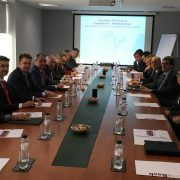 Confederation of Valencian Entrepreneurs presents study on the relevance of an improved rail corridor for goods transport between Valencia and the Basque Country