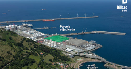 The Port Authority of Bilbao awards Petronor a plot of land for the development of strategic, innovative and sustainable projects