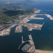 The Port of Bilbao presents itself as a hub for the import and export of fruit and vegetables