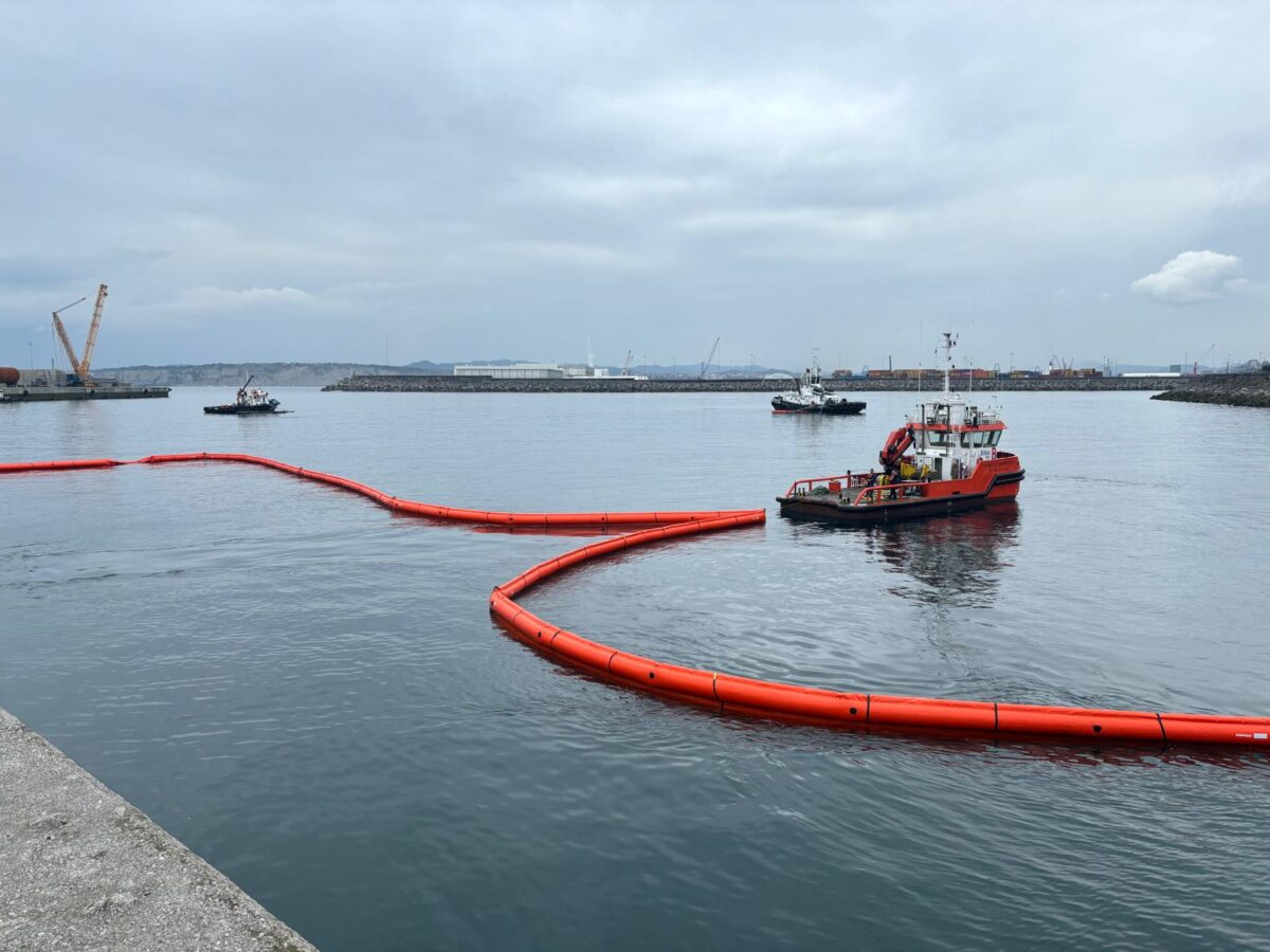 Marine pollution drill image